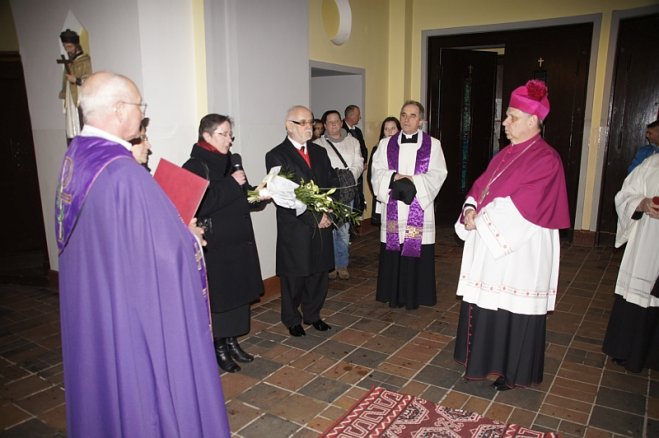 Wizytacja ks. Biskupa Jana Kopca i bierzmowanie w Stolarzowicach