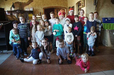 Święty Mikołaj zawitał do dzieci Mniejszości Niemieckiej w Stolarzowicach