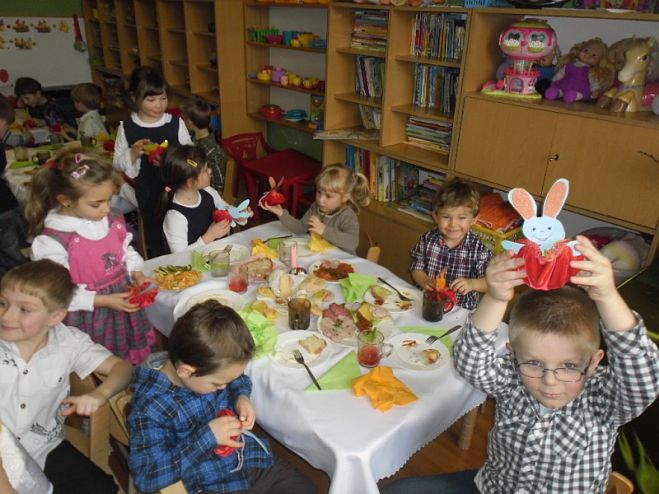 Śniadanie Wielkanocne w Przedszkolu 54